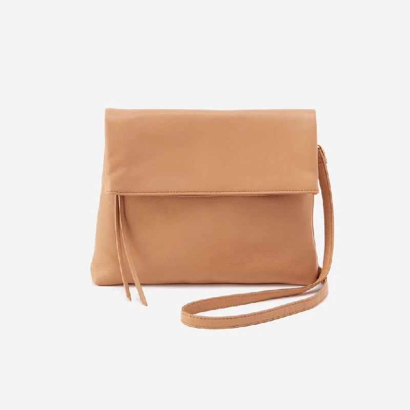 HOBO : Draft Crossbody in Pebbled Leather - Sandstorm