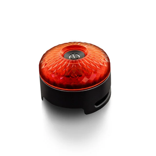 EzyDog Go-2 Dog Safety Light Red<3 <3 <3